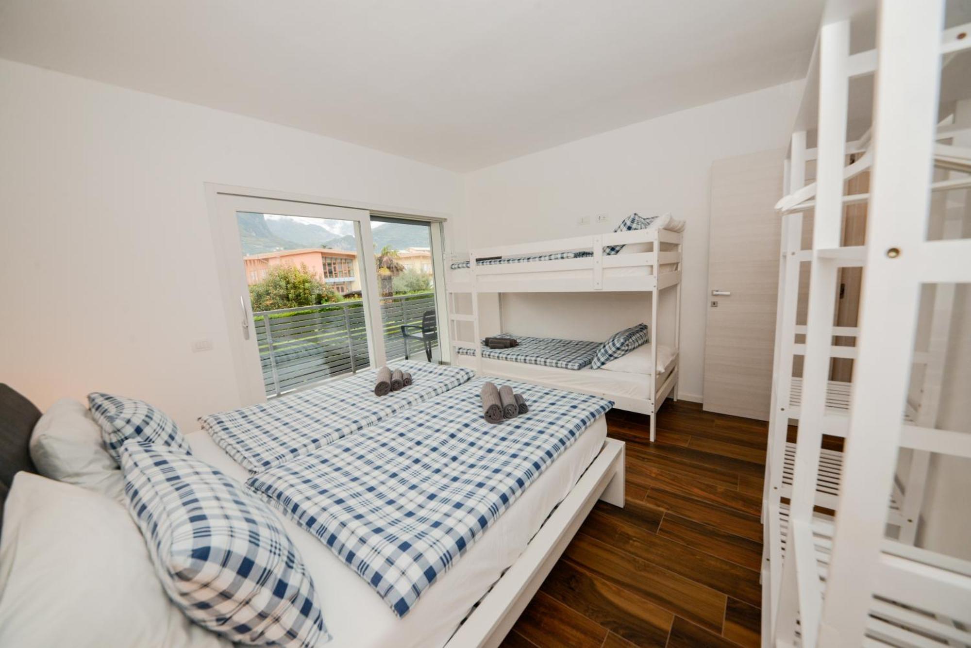Apartament Garda Family & Solarium Riva Zewnętrze zdjęcie